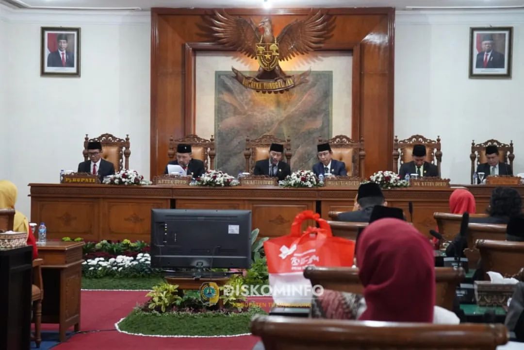 Rapat Paripurna DPRD Tulungagung Dalam Mendengarkan Pidato Kenegaraan Presiden