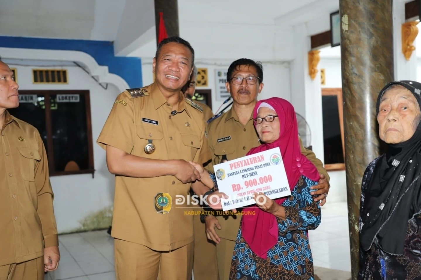 Kunjungan Kerja Bupati dan Wakil Bupati ke Desa Demuk