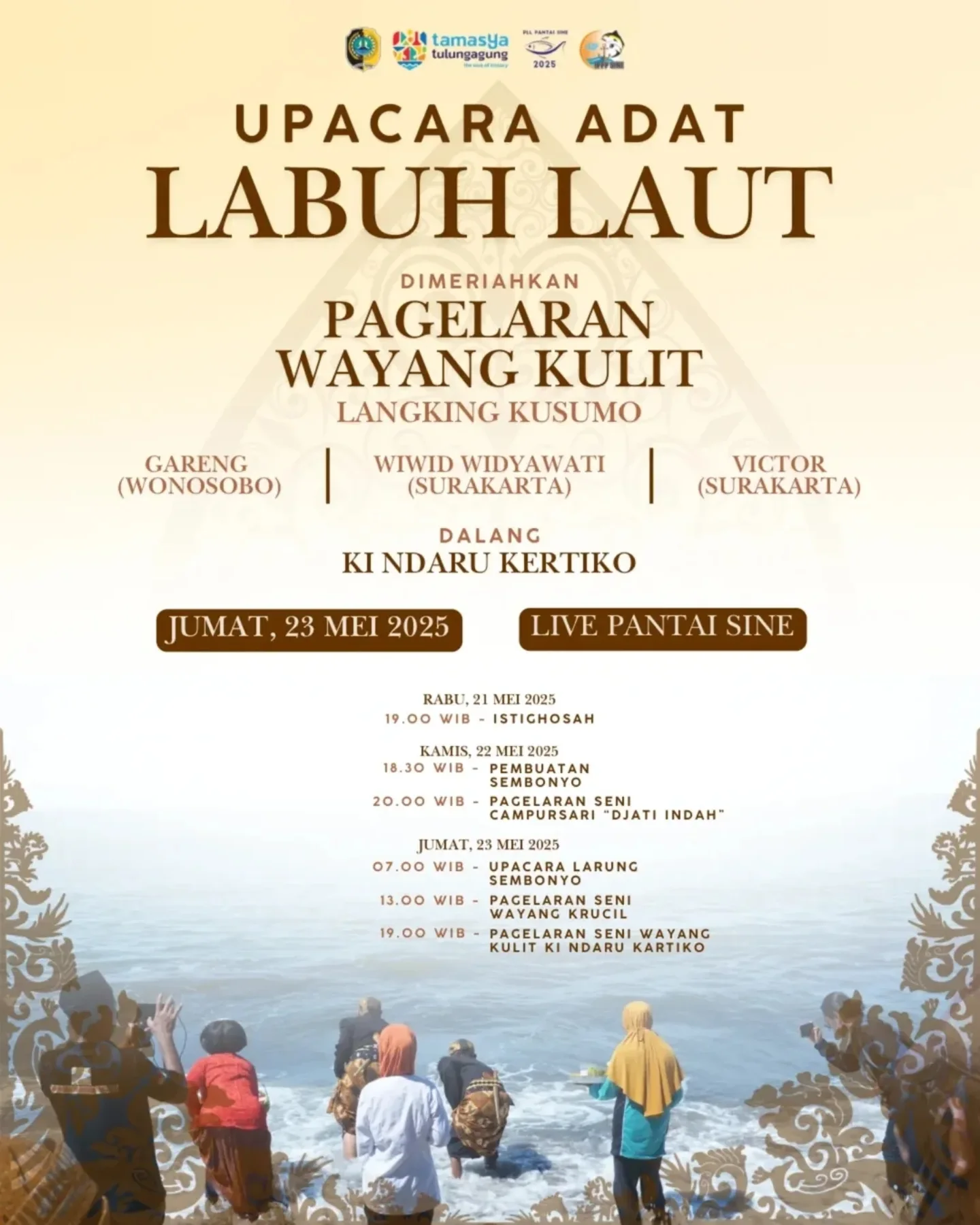 Upacara Adat Labuh Laut di Pantai Sine 2025 Siap Digelar