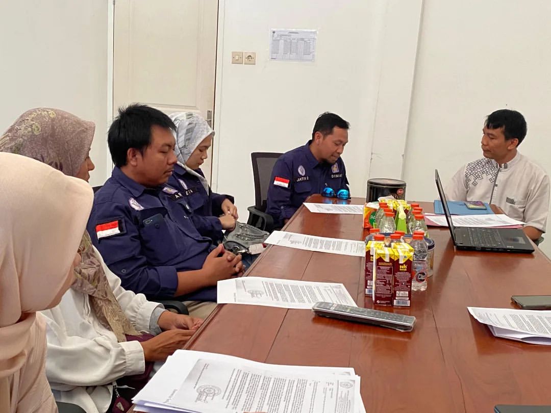 Dinas DPMPTSP Probolinggo Terima Kunjungan PDHI Jatim 2 untuk Bahas Perizinan Praktik Dokter Hewan