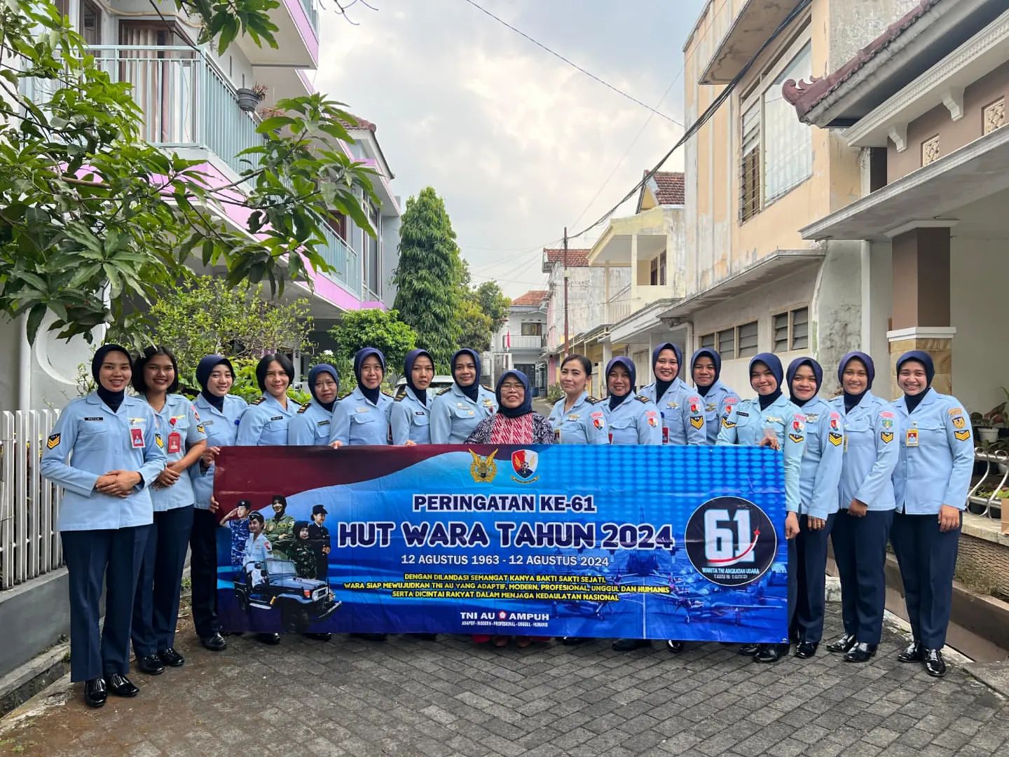 Menyambut HUT ke-61, Wanita Angkatan Udara Gelar Anjangsana