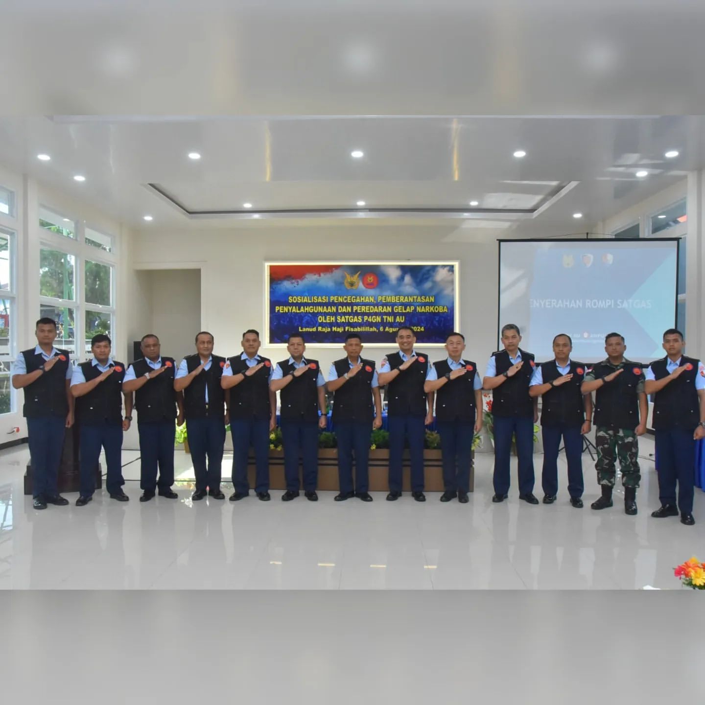 Perangi Narkoba, Satgas P4GN TNI AU Sosialisasikan Bahaya Narkoba di Tanjungpinang