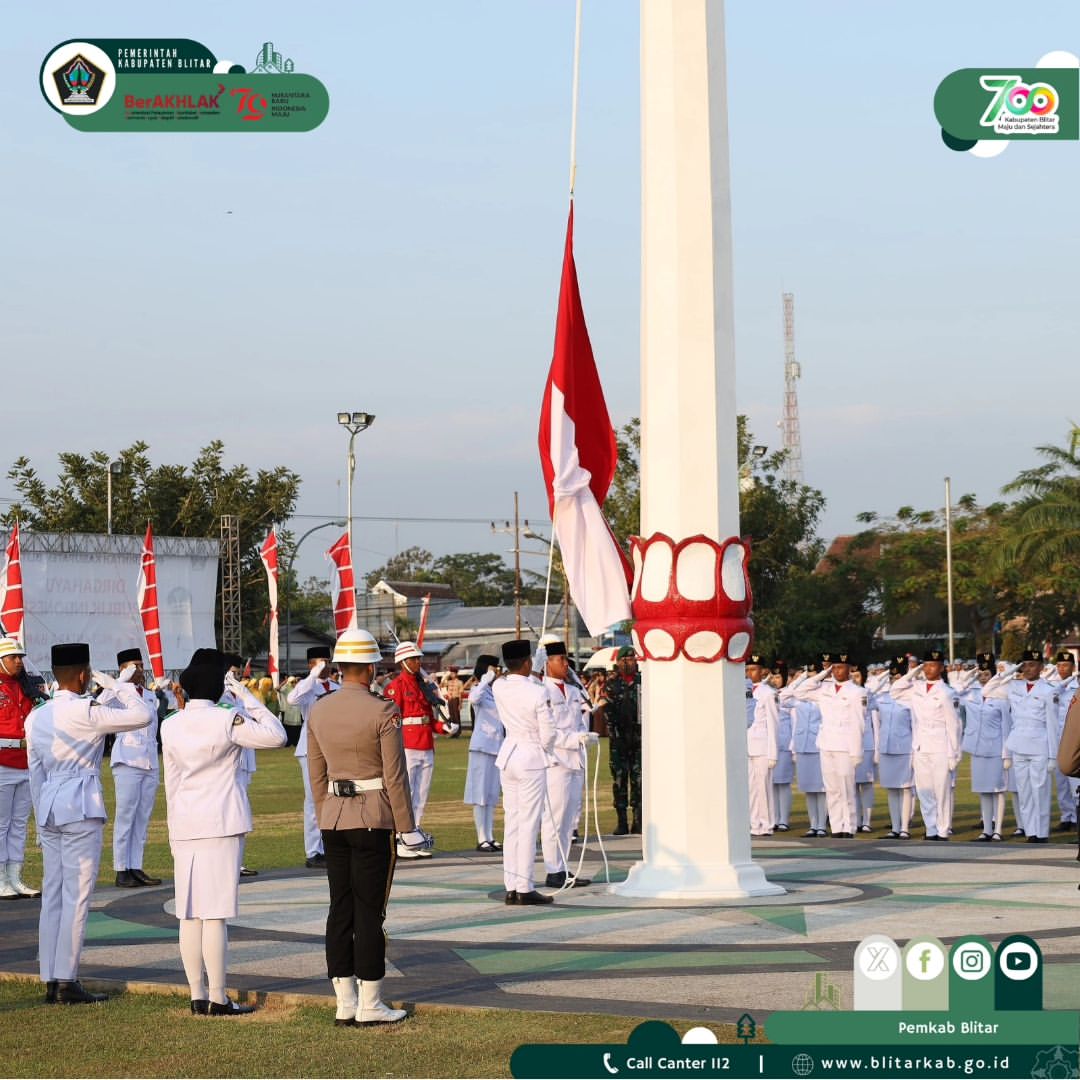 Anggota Paskibraka Blitar Sukses Turunkan Bendera Merah Putih