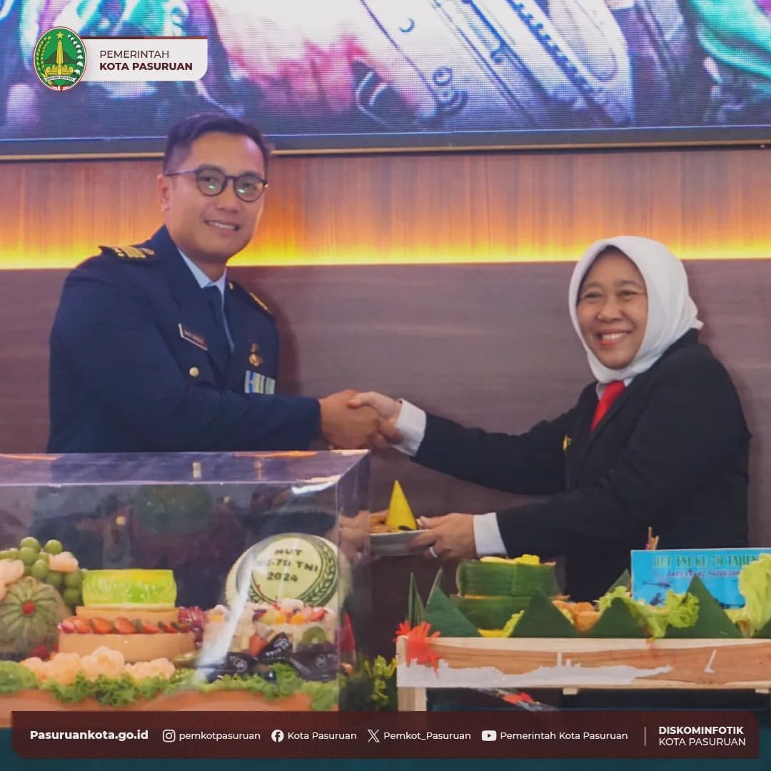 Upacara HUT TNI ke-79 di Pasuruan Secara Daring