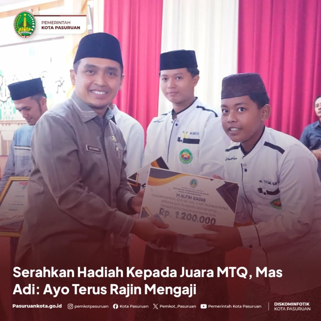 Pemberian Penghargaan kepada Juara Musabaqah Tilawatil Quran di Pasuruan