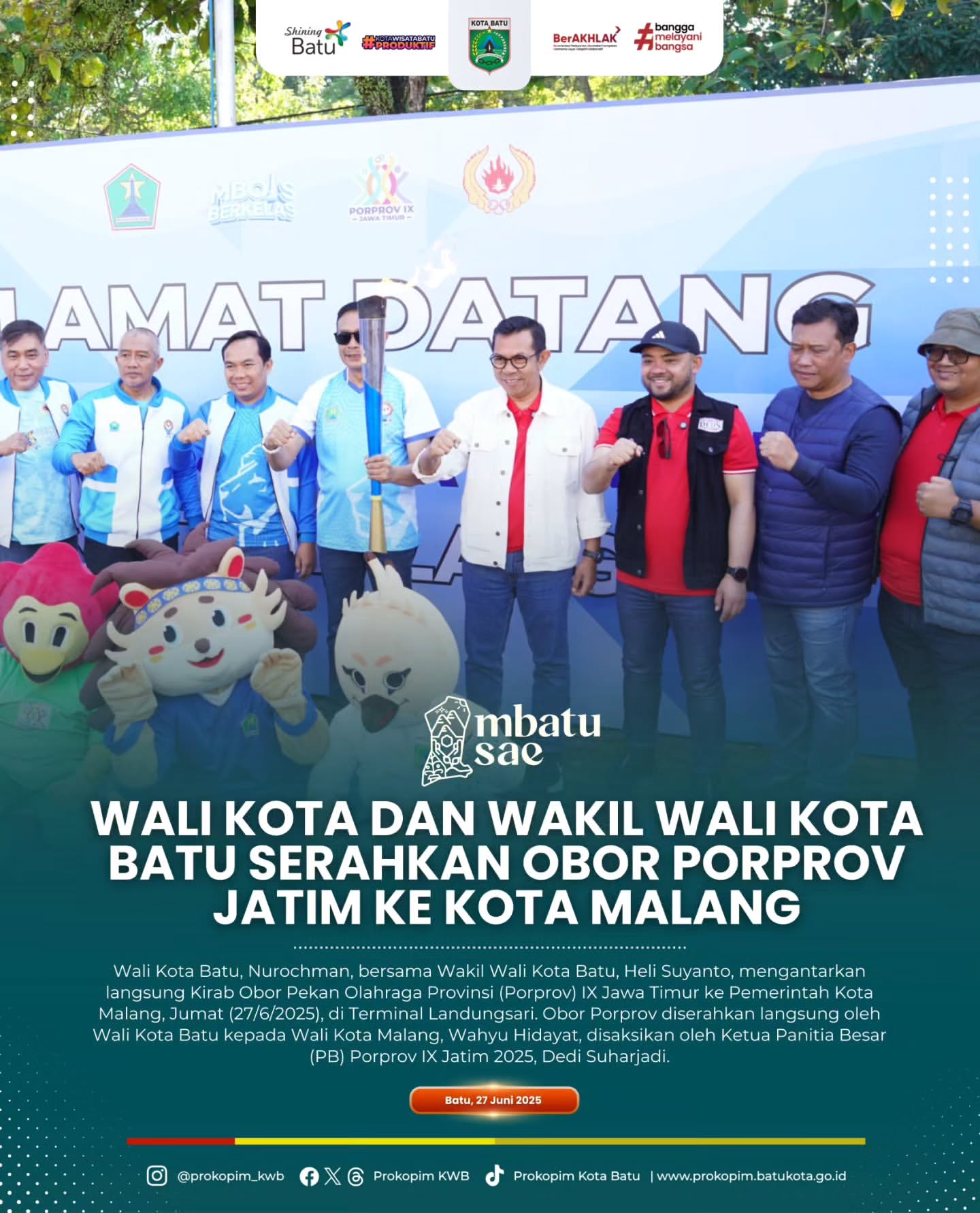 Wali Kota Batu Serahkan Obor Porprov IX Jatim ke Kota Malang