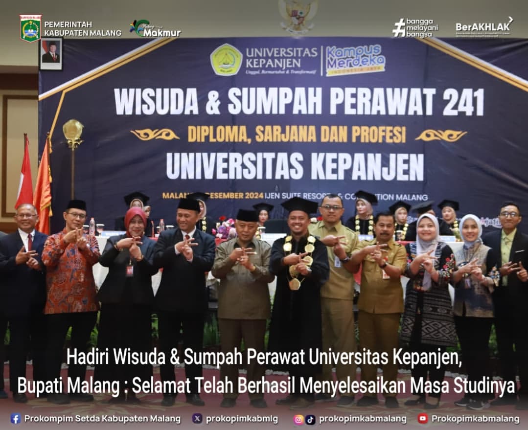 Wisuda Perawat Universitas Kepanjen di Malang