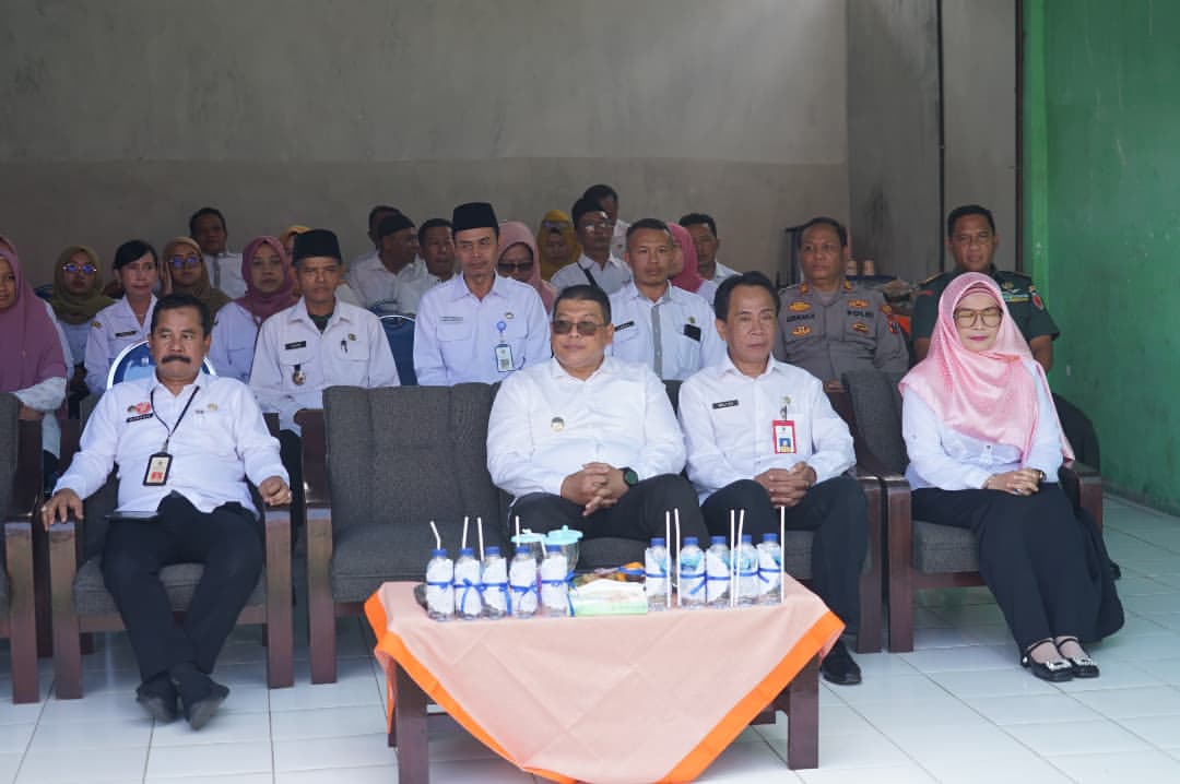 Wakil Bupati Malang Tinjau Program Makan Bergizi Gratis untuk Siswa