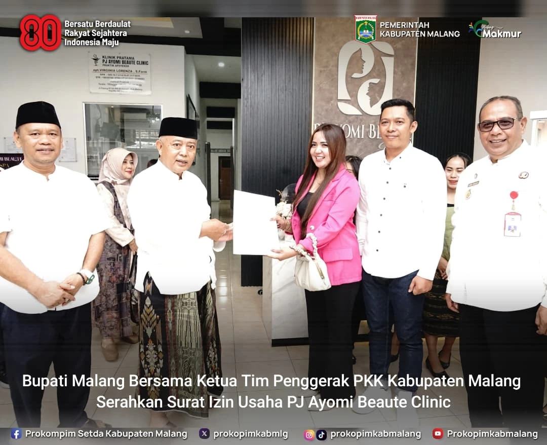 Bupati Malang Serahkan Izin Usaha untuk Klinik Kecantikan PJ Ayomi Beaute di Dampit